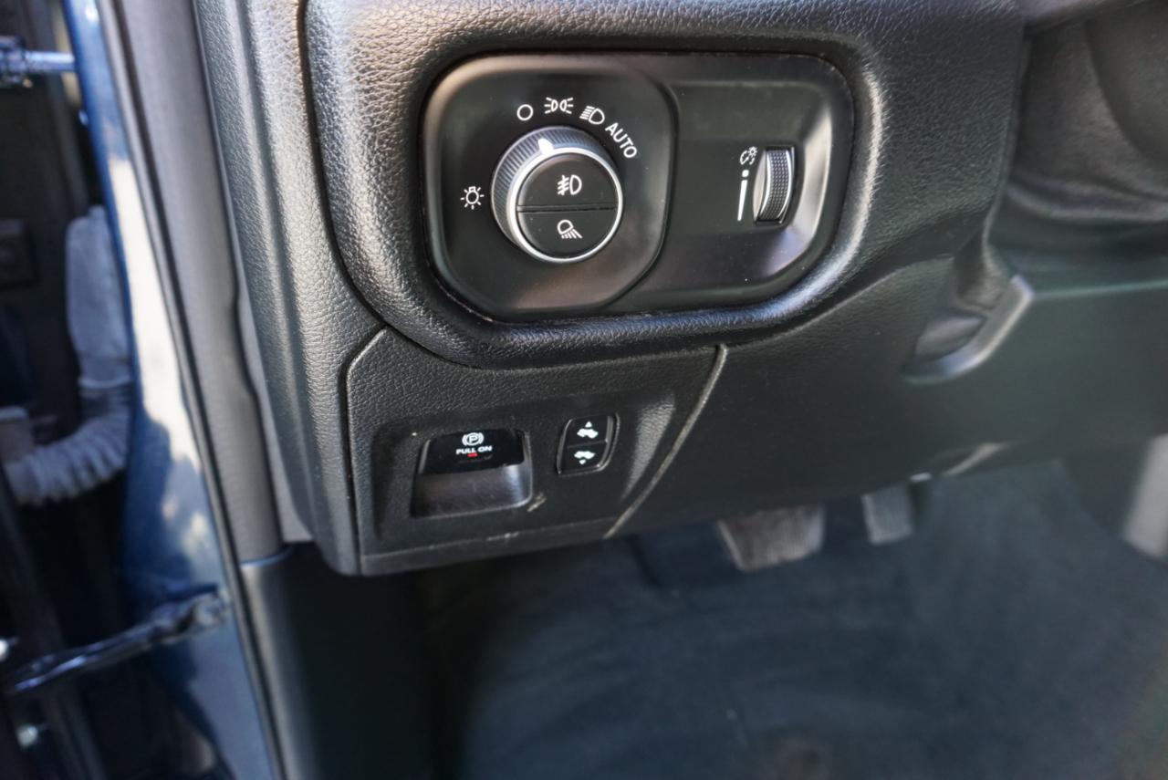 RAM 1500  2021