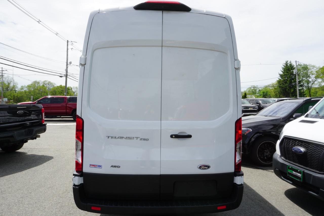 Ford Transit Cargo Van T-250 148" EL Hi Rf 9070 GVWR AWD 2022
