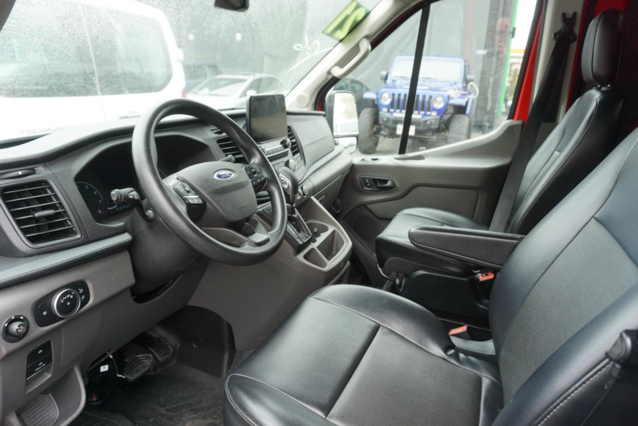 Ford Transit Cargo Van T-250 130" Med Rf 9070 GVWR RWD 2021