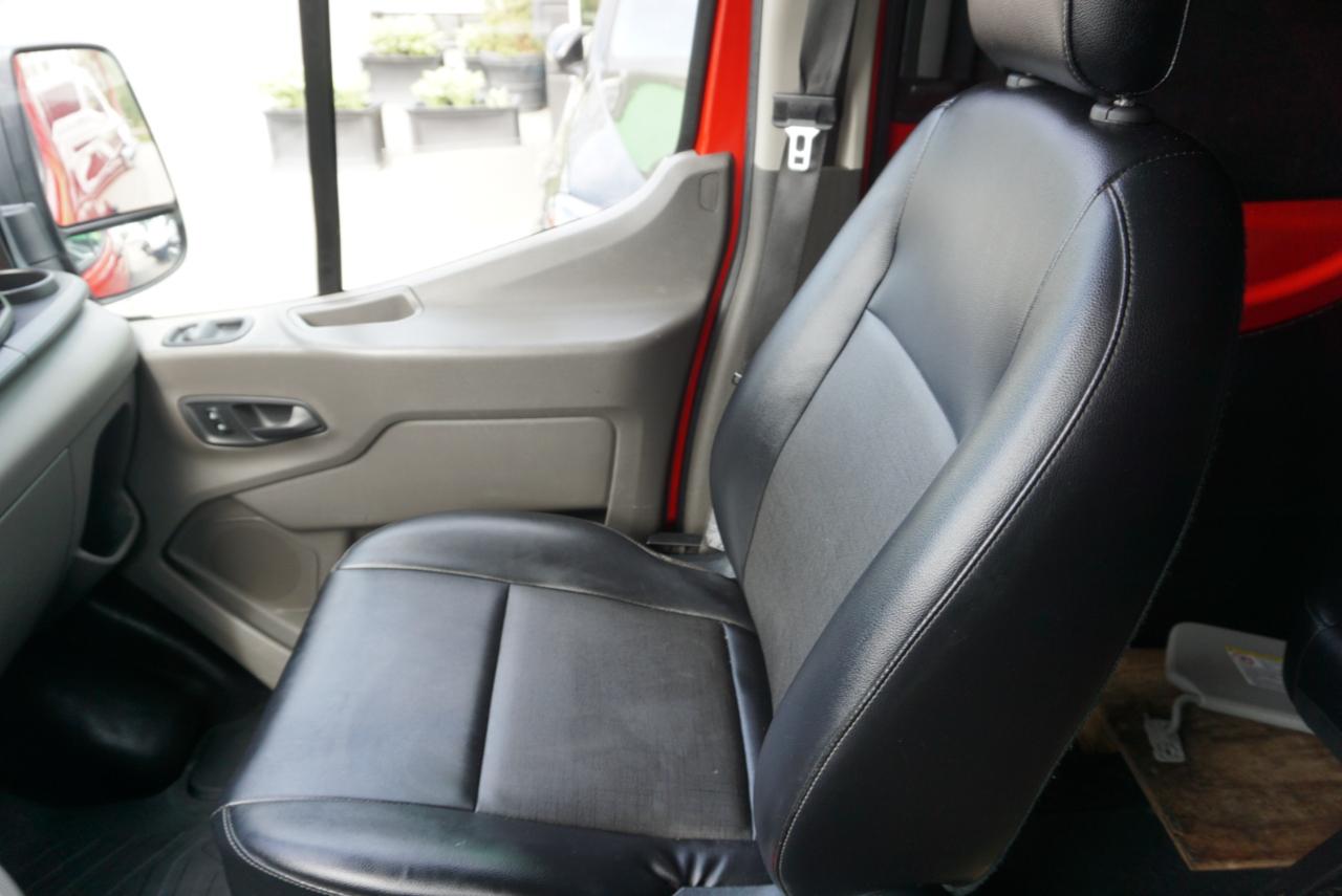 Ford Transit Cargo Van T-250 130" Med Rf 9070 GVWR RWD 2021