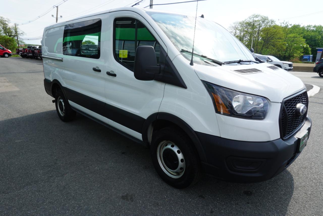 Ford Transit Cargo Van T-250 130" Low Rf 9070 GVWR RWD 2022