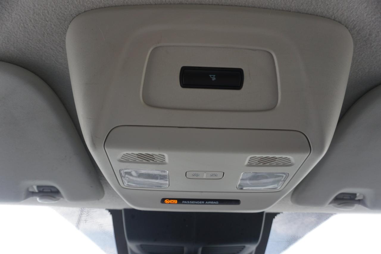 Ford Transit Cargo Van T-250 130" Low Rf 9070 GVWR RWD 2022