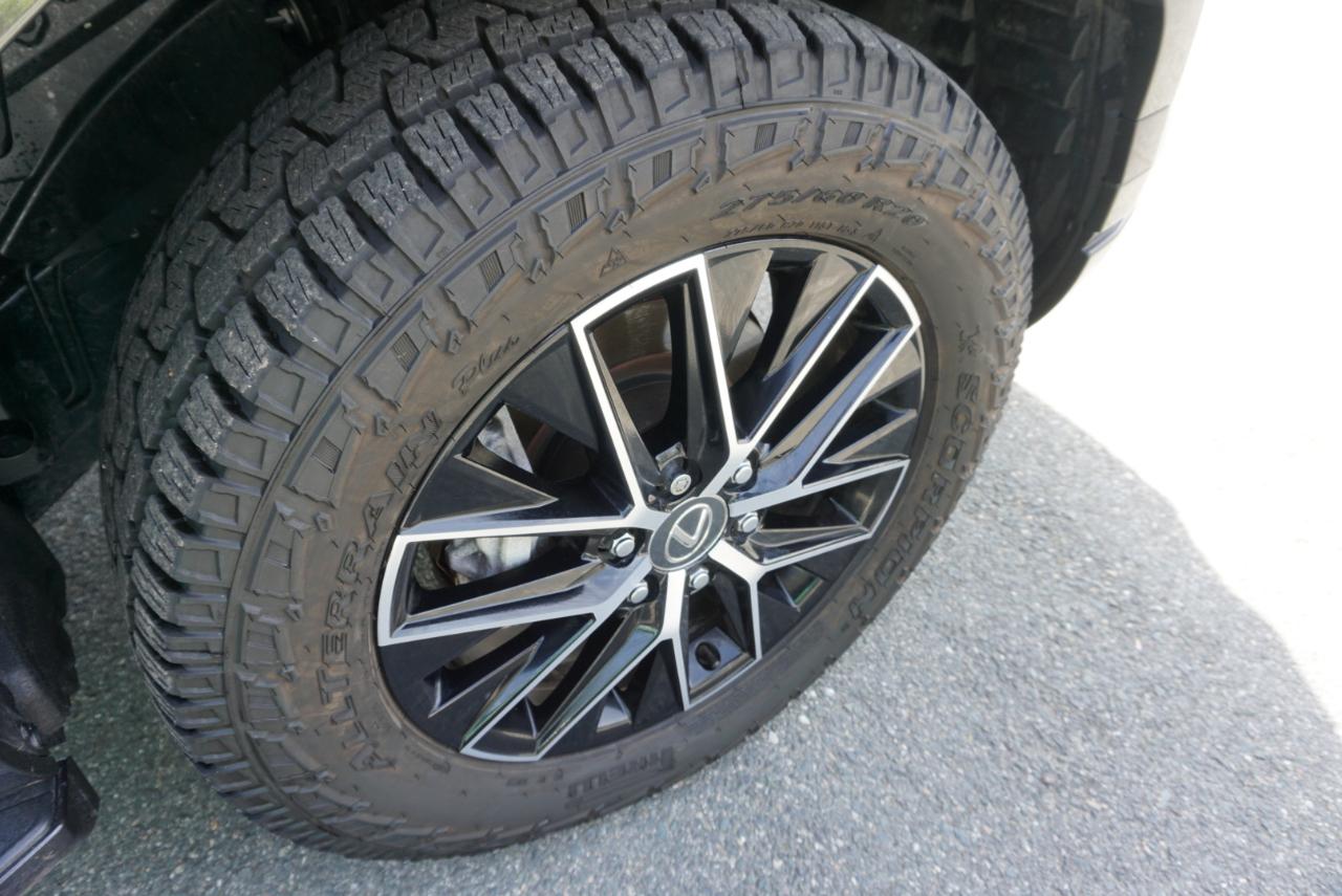 Lexus GX  2025