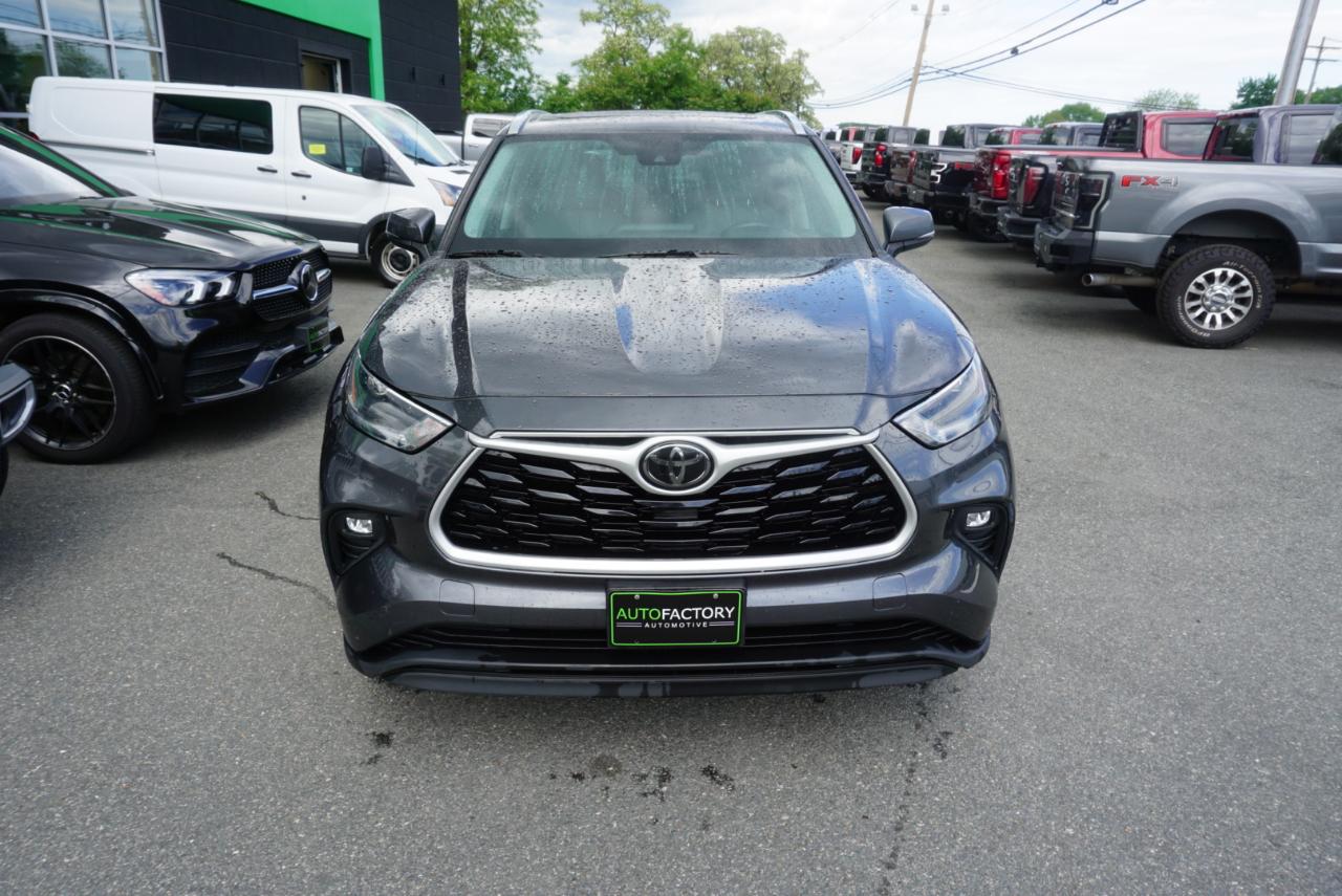 Toyota Highlander  2021