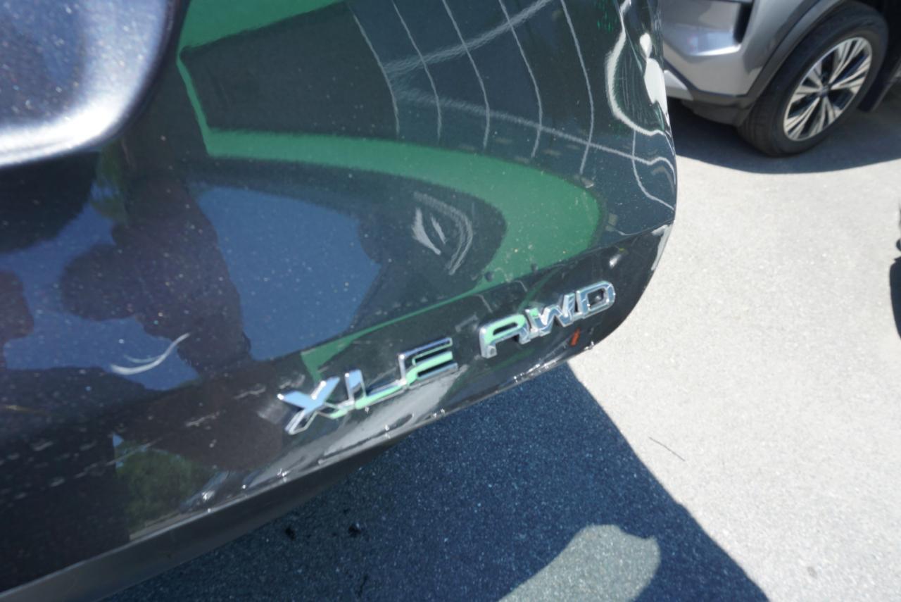 Toyota Highlander  2021