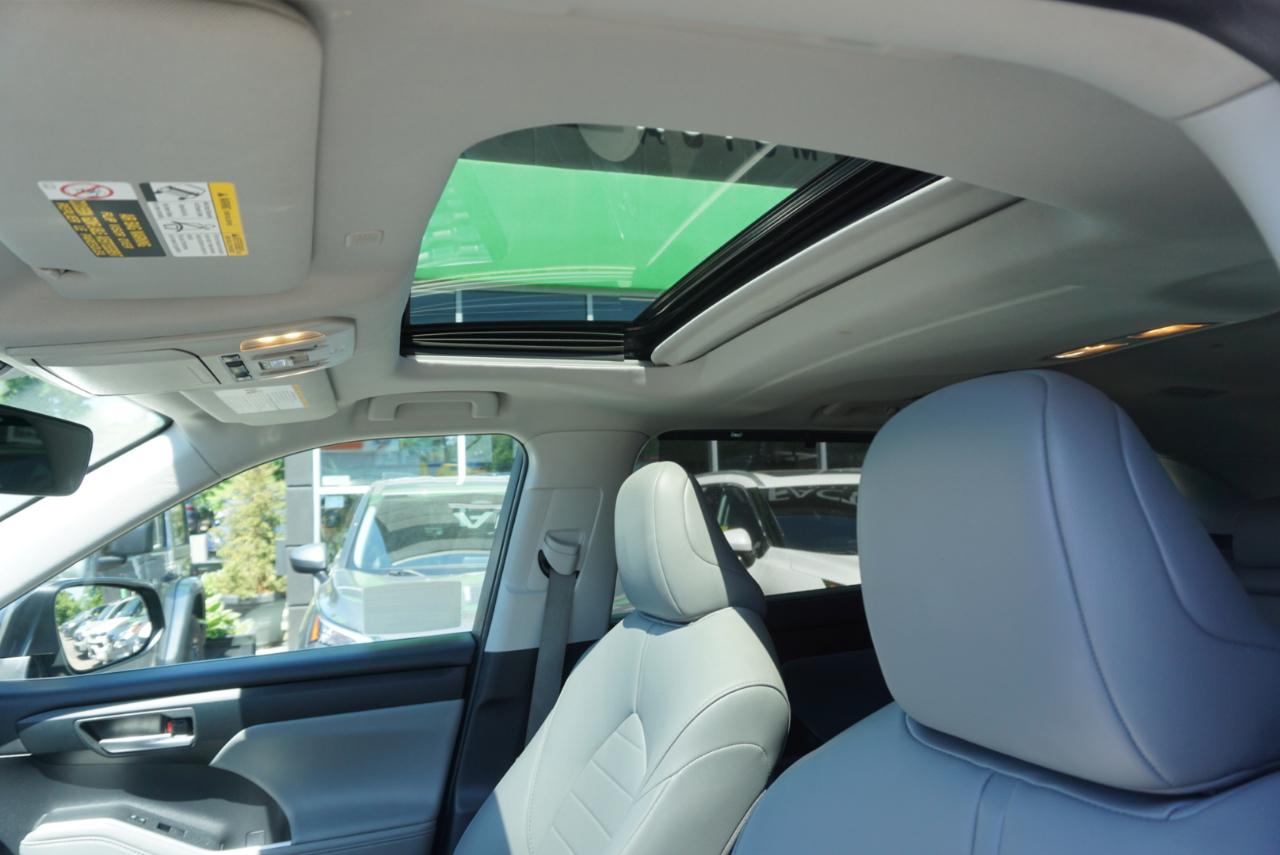 Toyota Highlander  2021
