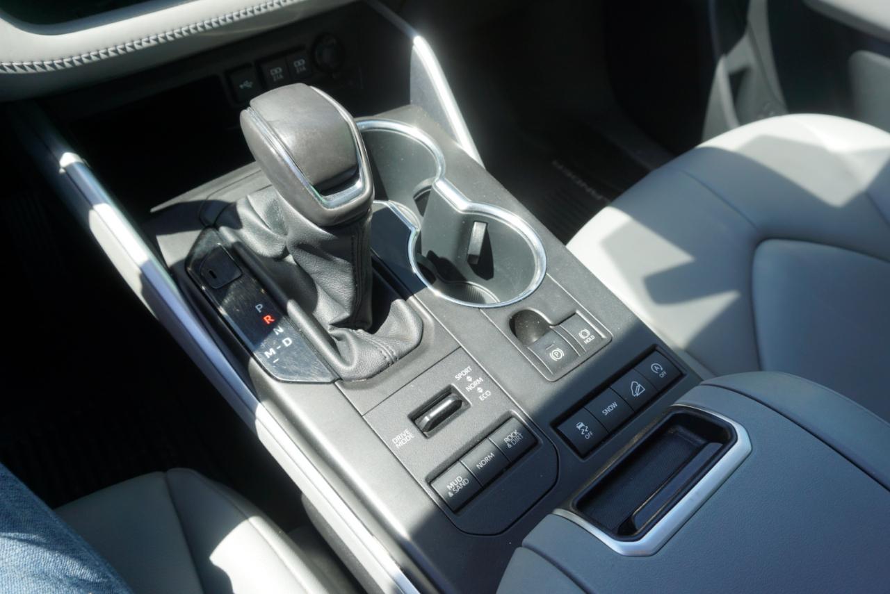 Toyota Highlander  2021