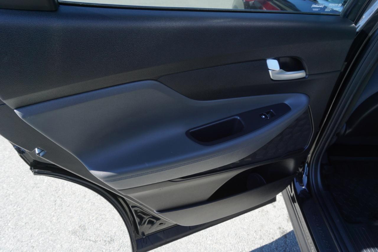 Hyundai Santa Fe SEL AWD 2023