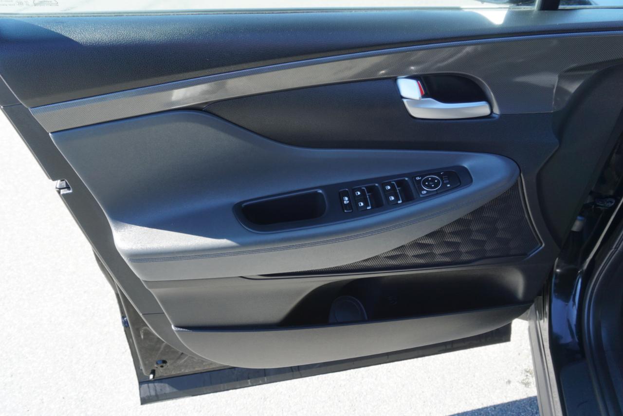 Hyundai Santa Fe SEL AWD 2023