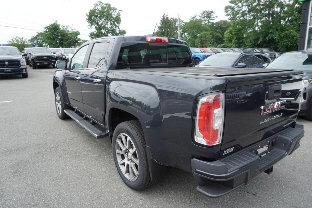 GMC Canyon 4WD Crew Cab Denali 2021