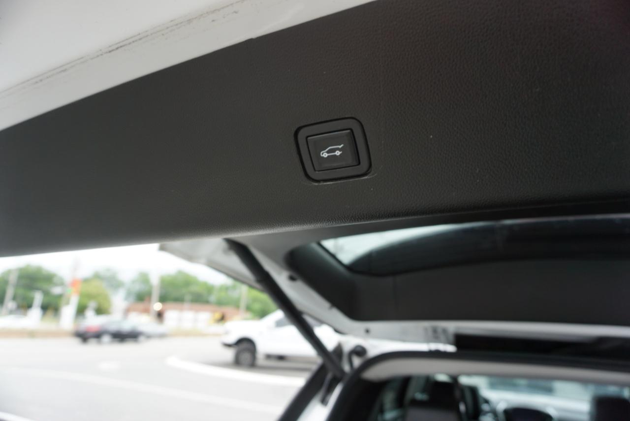 Chevrolet Traverse AWD 4dr RS 2021