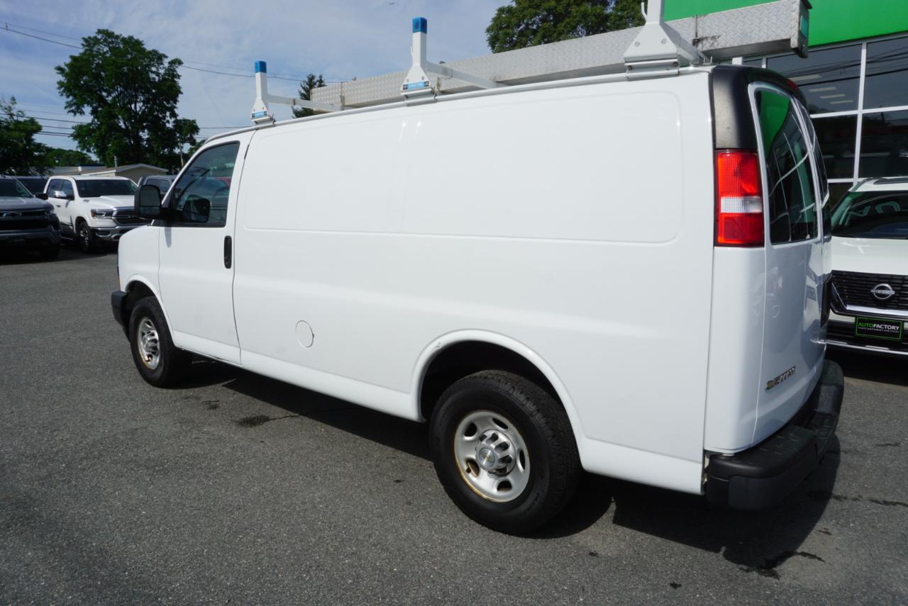 Chevrolet Express Cargo Van  2021