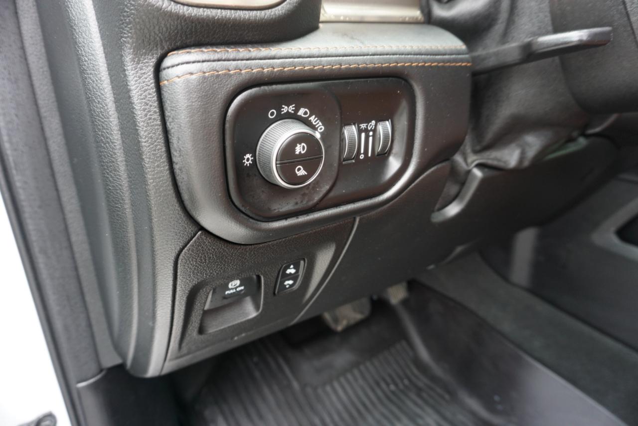 RAM 1500  2021