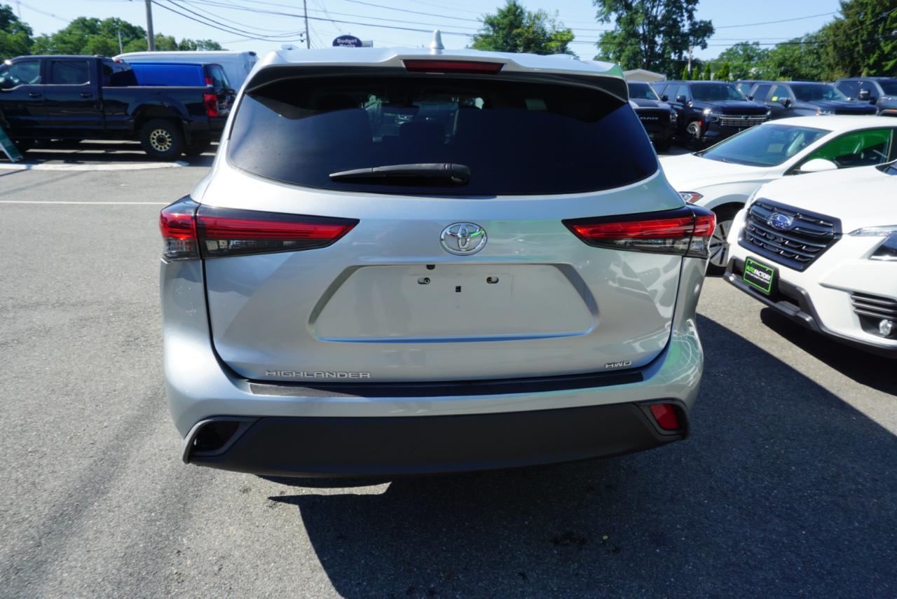 Toyota Highlander  2021