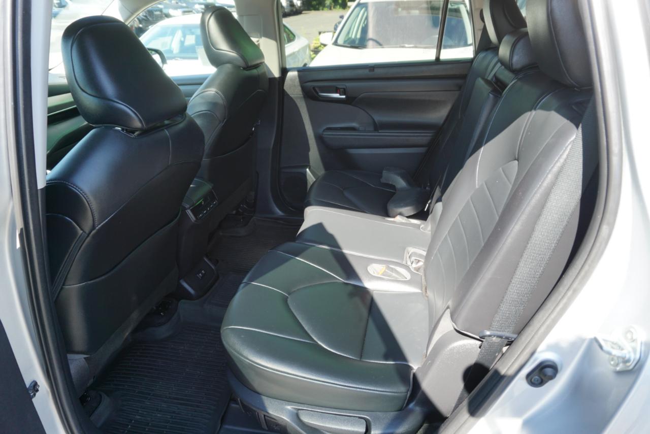Toyota Highlander  2021