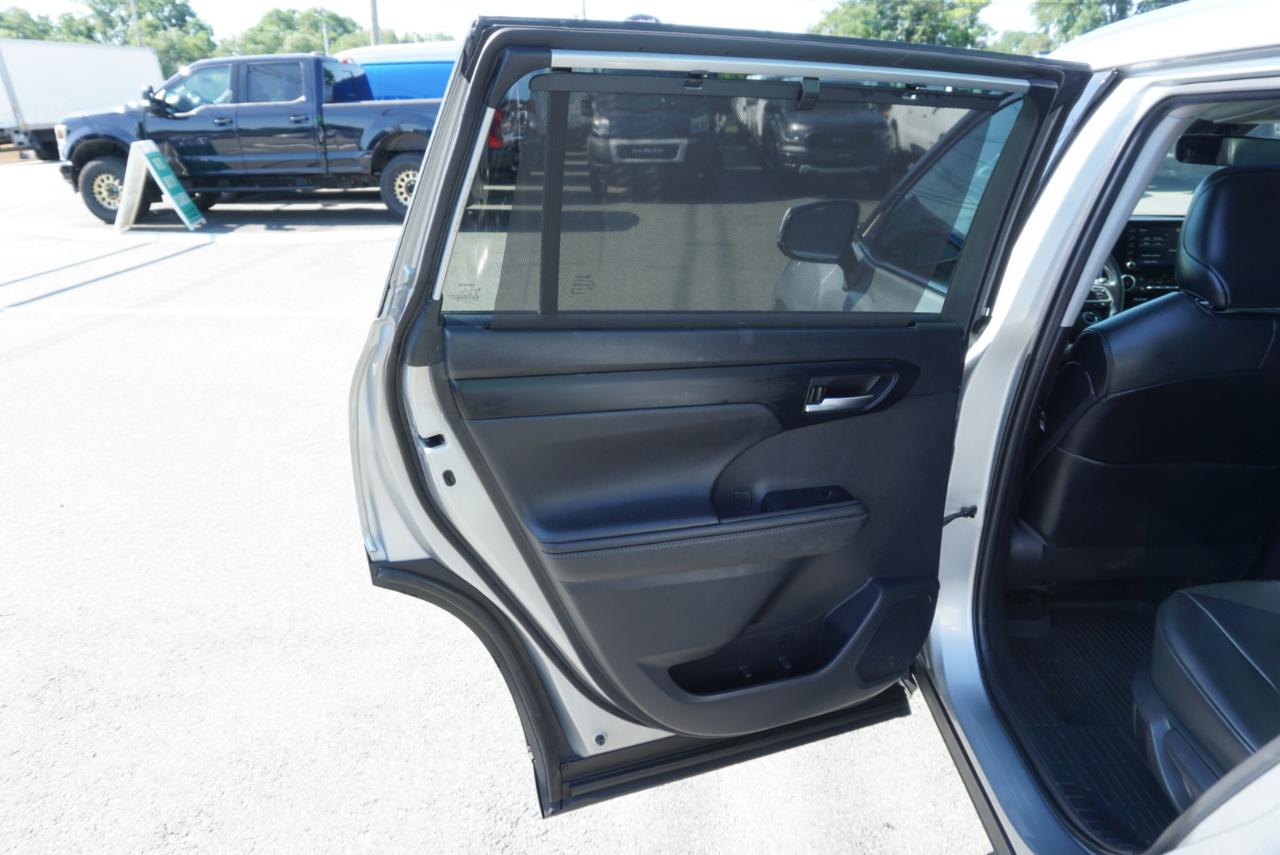 Toyota Highlander  2021