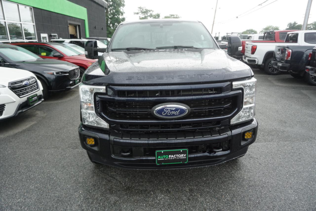 Ford Super Duty F-350 SRW  2022