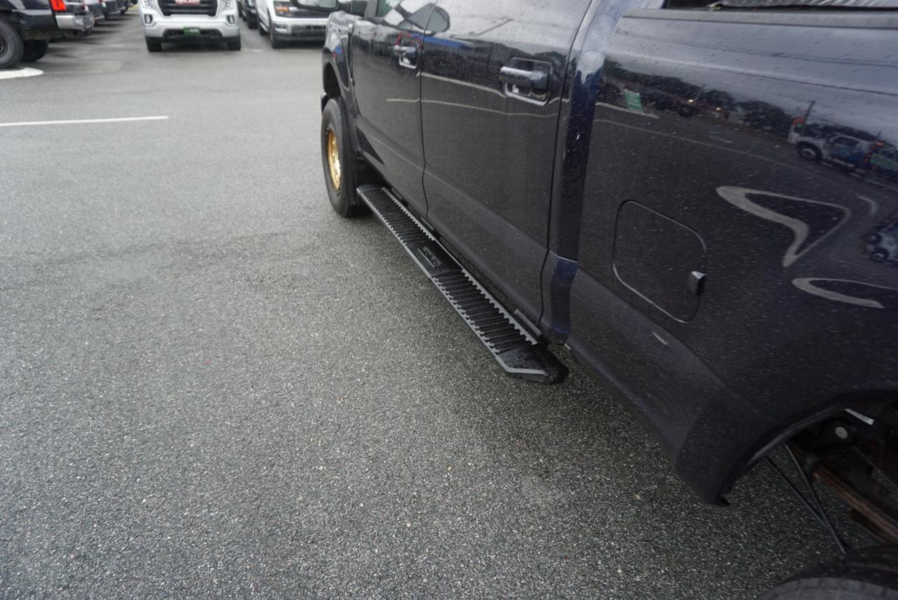 Ford Super Duty F-350 SRW  2022