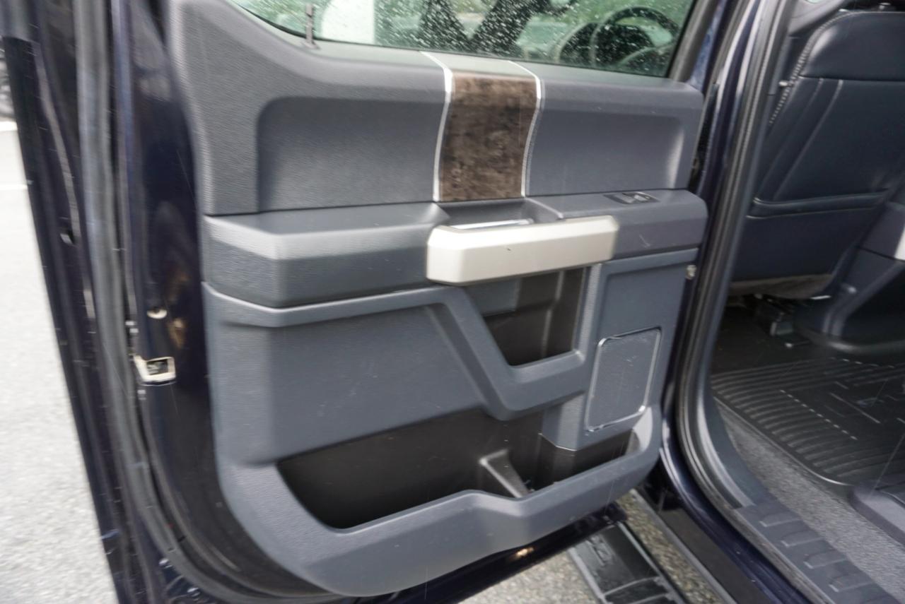 Ford Super Duty F-350 SRW  2022