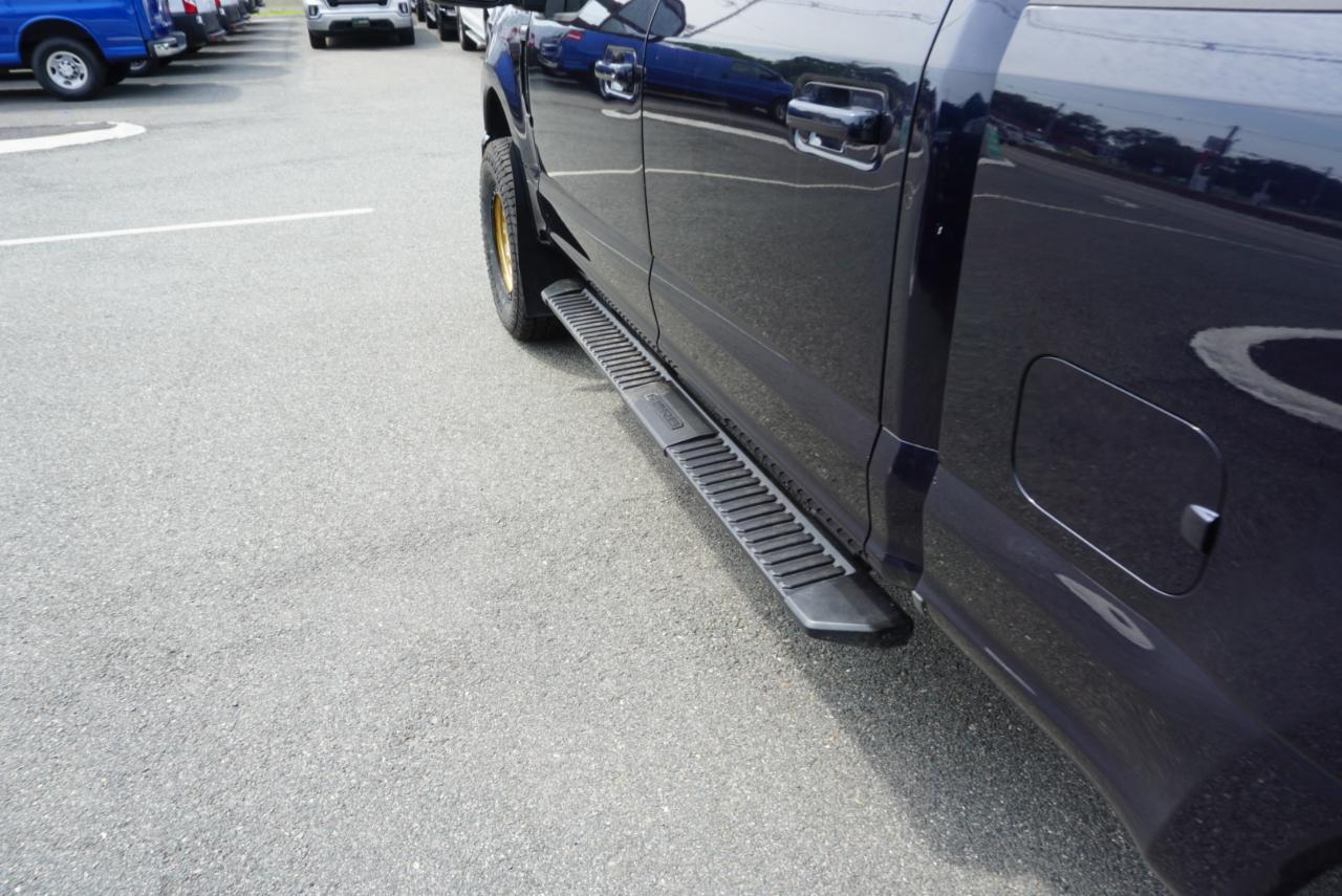 Ford Super Duty F-350 SRW  2022