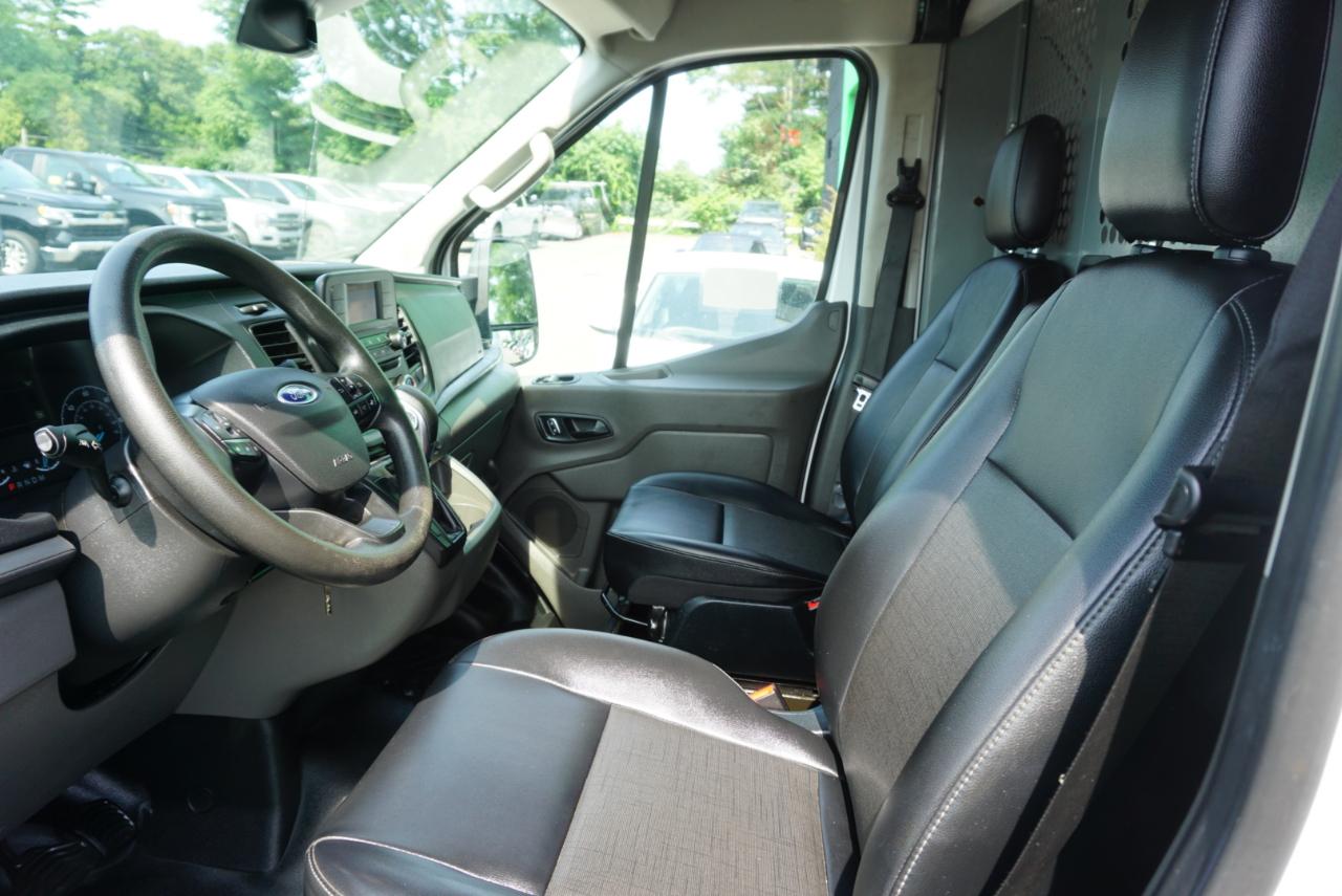Ford Transit Cargo Van T-350 148" Med Rf 9500 GVWR RWD 2022