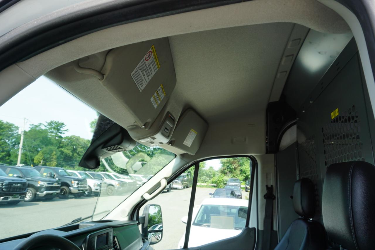 Ford Transit Cargo Van T-350 148" Med Rf 9500 GVWR RWD 2022