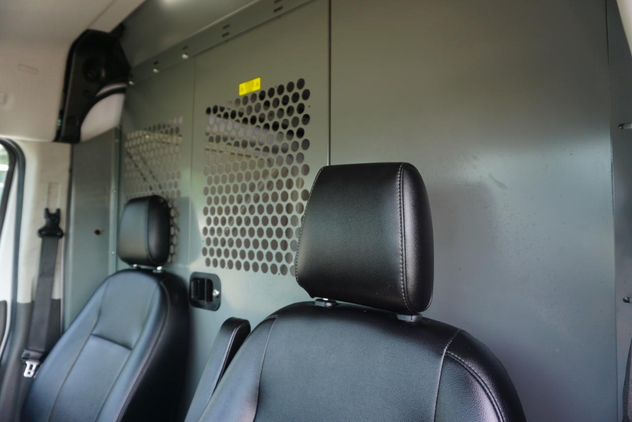 Ford Transit Cargo Van T-350 148" Med Rf 9500 GVWR RWD 2022