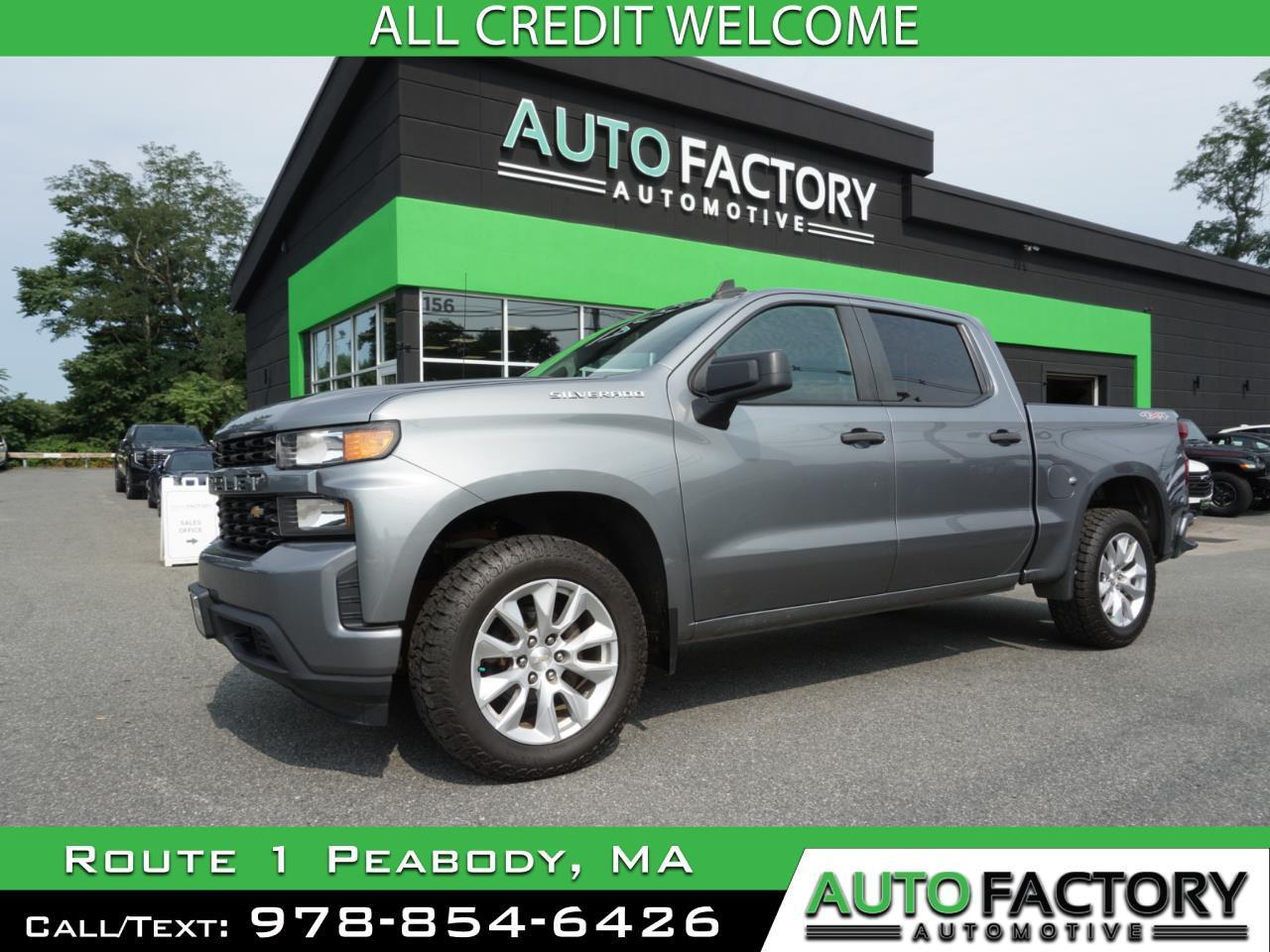 2021 Chevrolet Silverado 1500 4WD Crew Cab Custom