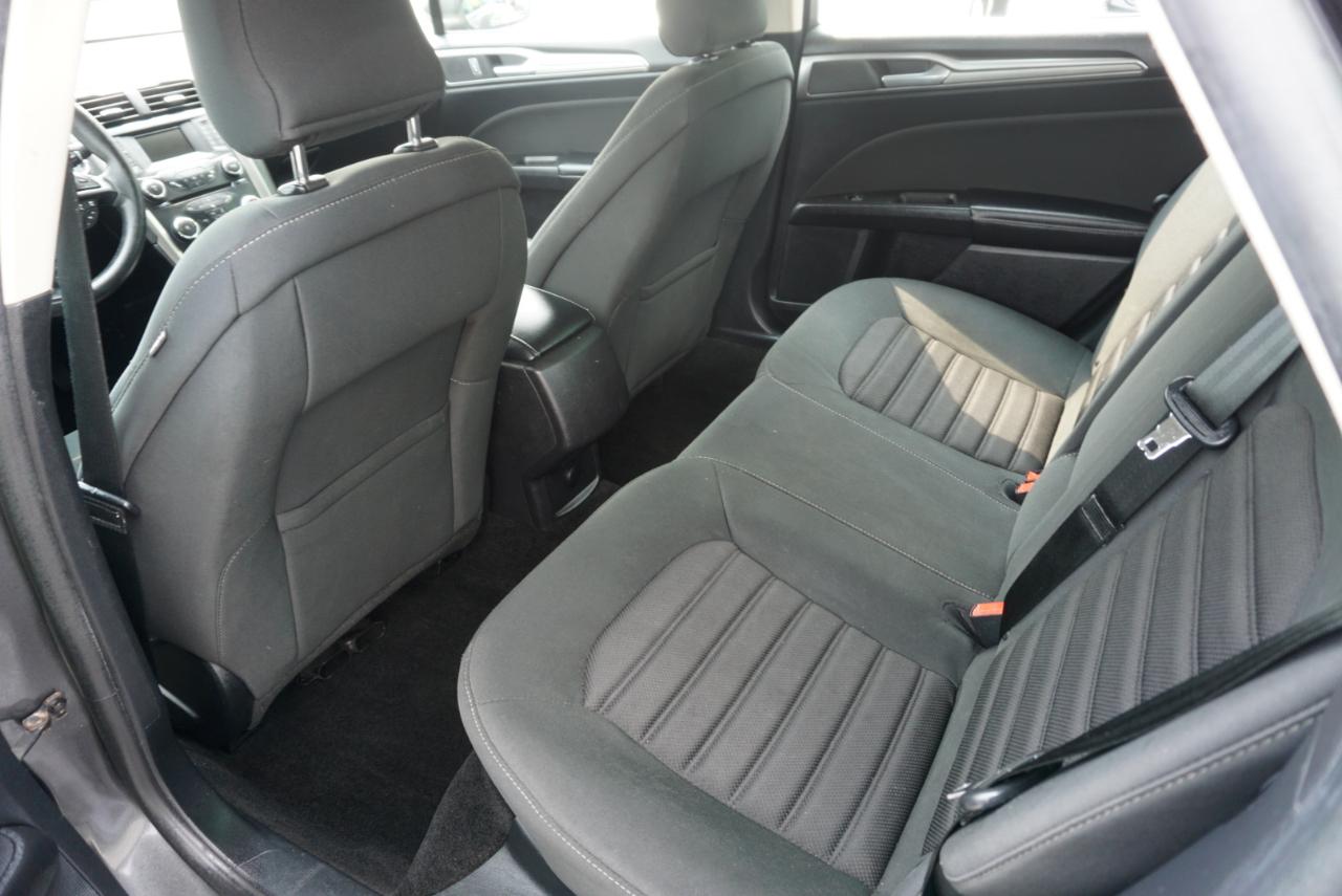 Ford Fusion SE 2018