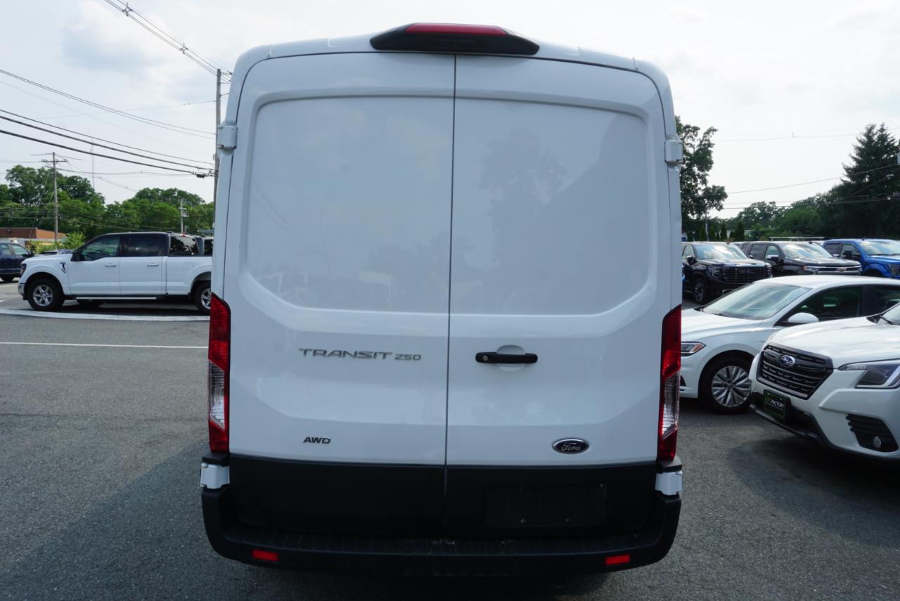 Ford Transit Cargo Van T-250 148" Med Rf 9070 GVWR AWD 2023