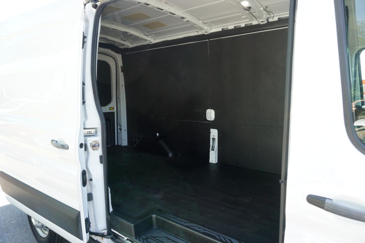 Ford Transit Cargo Van T-250 148" Med Rf 9070 GVWR AWD 2023