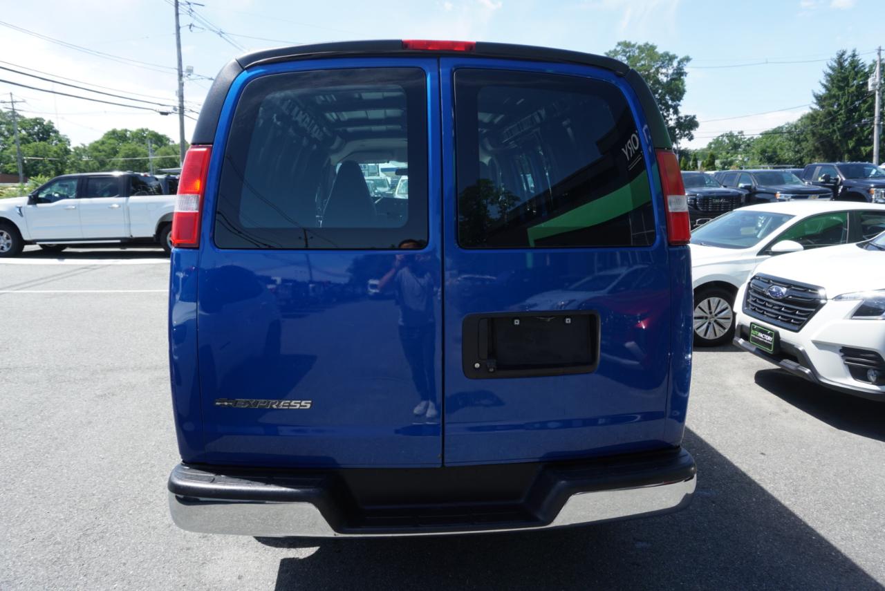 Chevrolet Express Cargo Van  2018