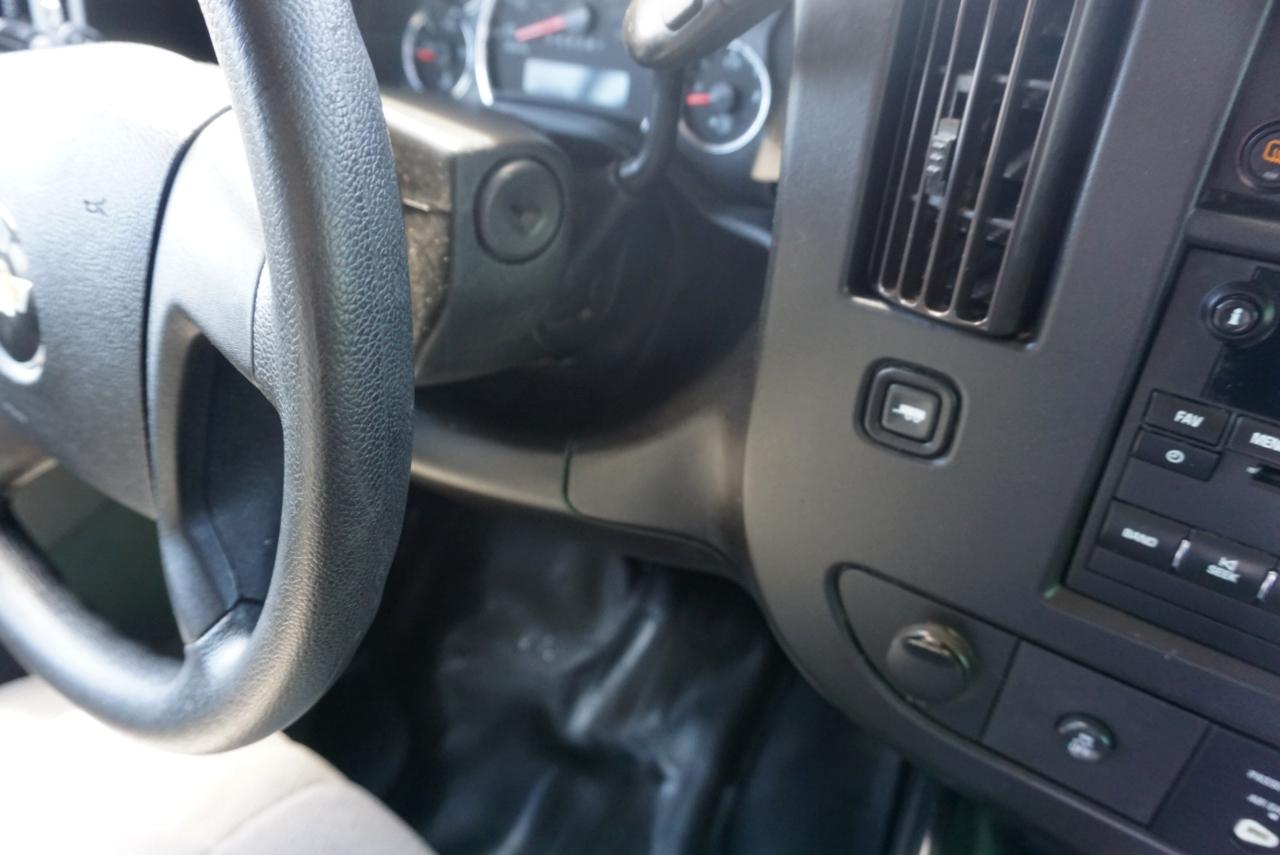 Chevrolet Express Cargo Van  2018