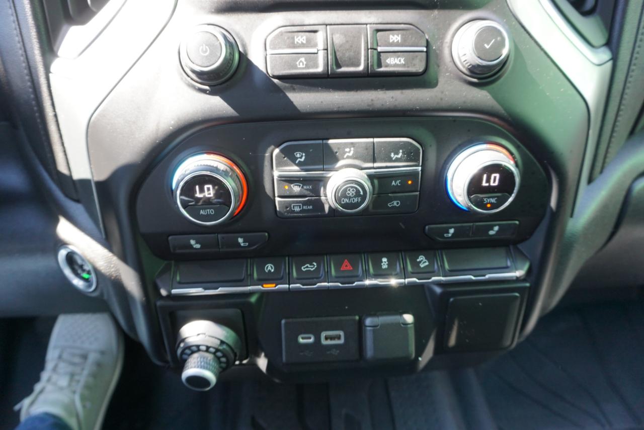 Chevrolet Silverado 1500  2021