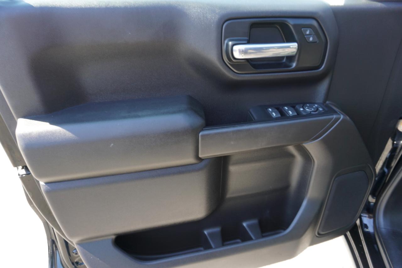 Chevrolet Silverado 1500  2021
