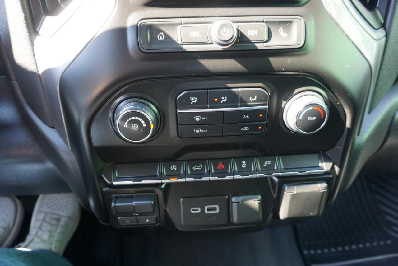 Chevrolet Silverado 1500  2021