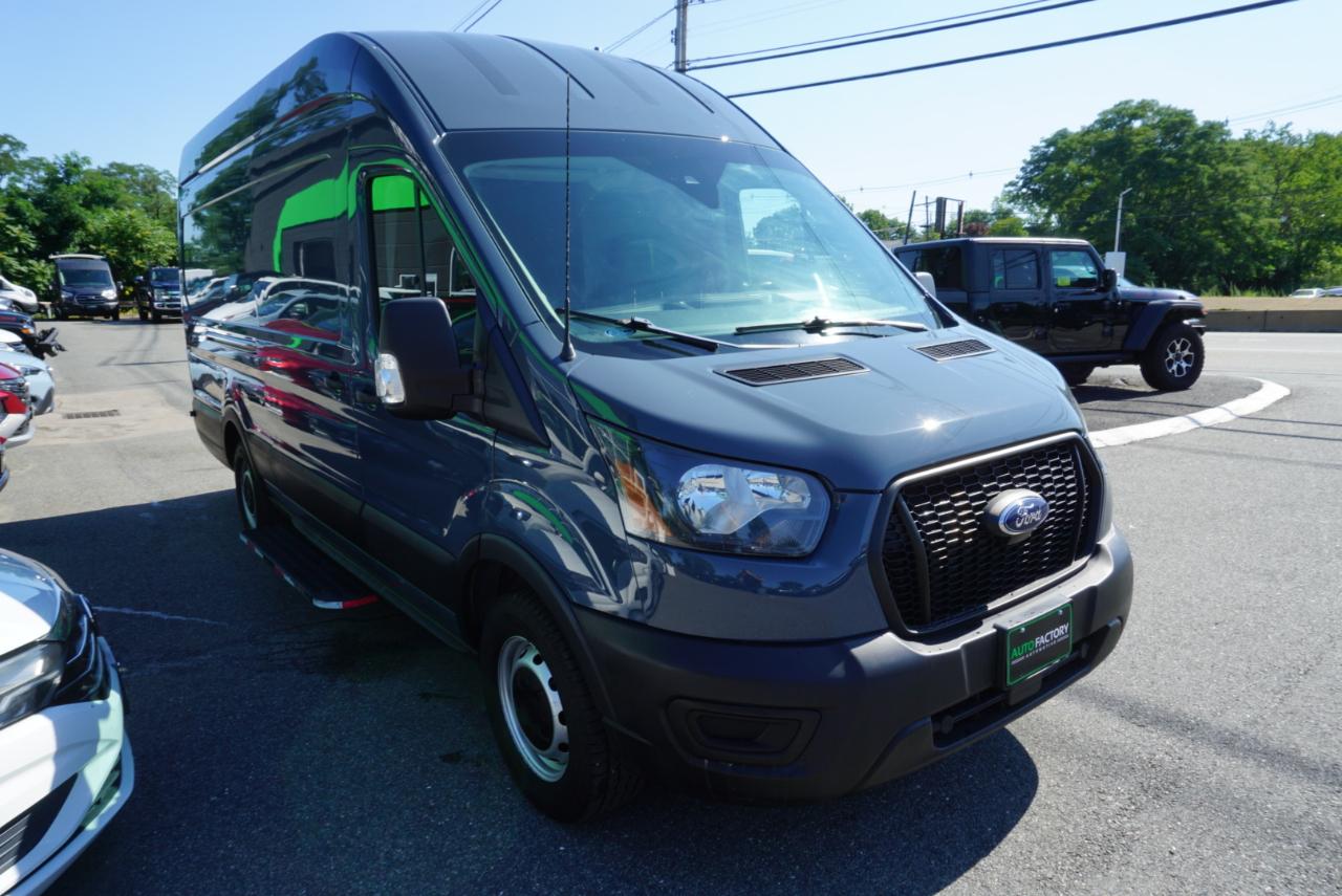 Ford Transit Cargo Van T-250 148" EL Hi Rf 9070 GVWR RWD 2020