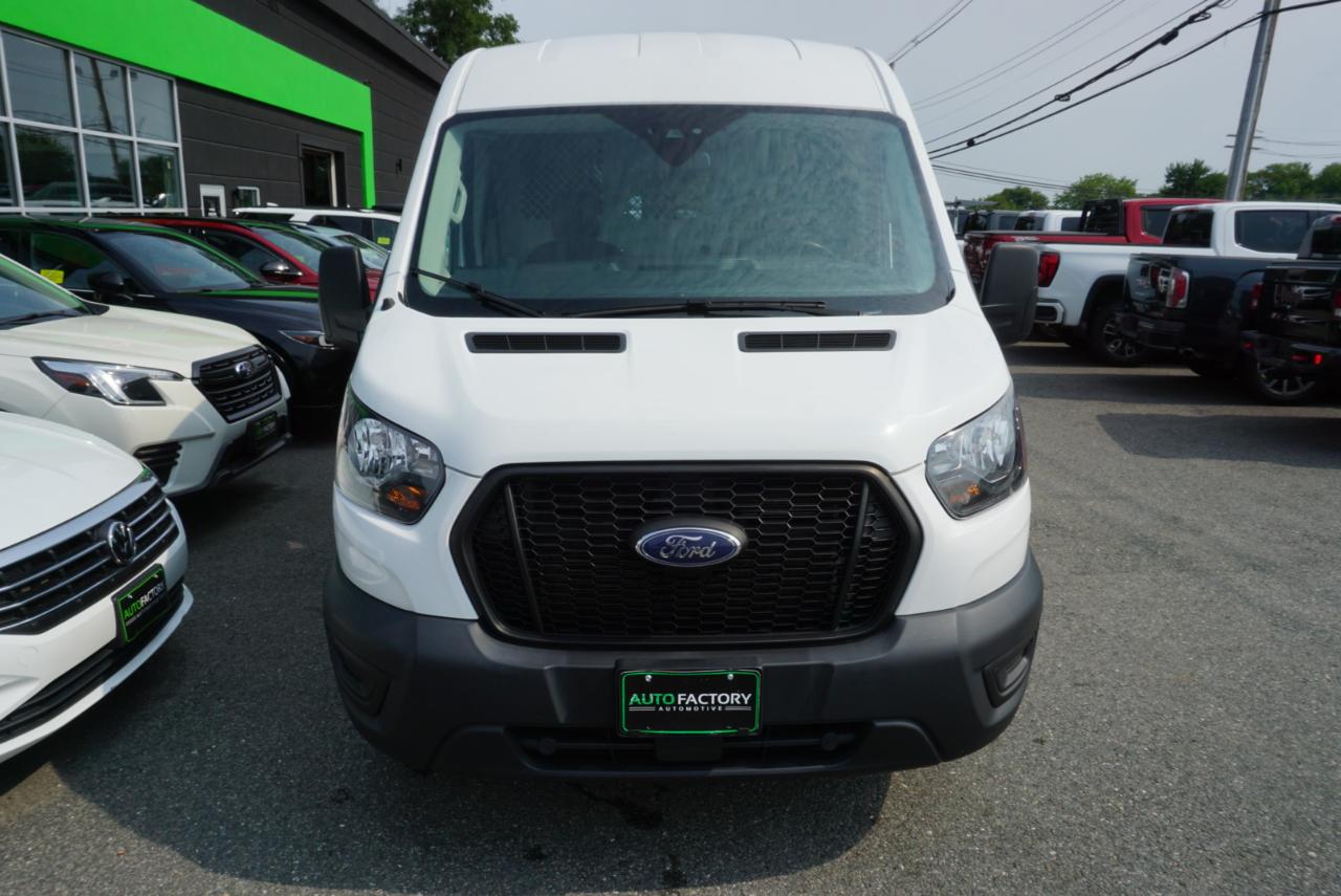 Ford Transit Cargo Van T-250 130" Med Rf 9070 GVWR RWD 2021