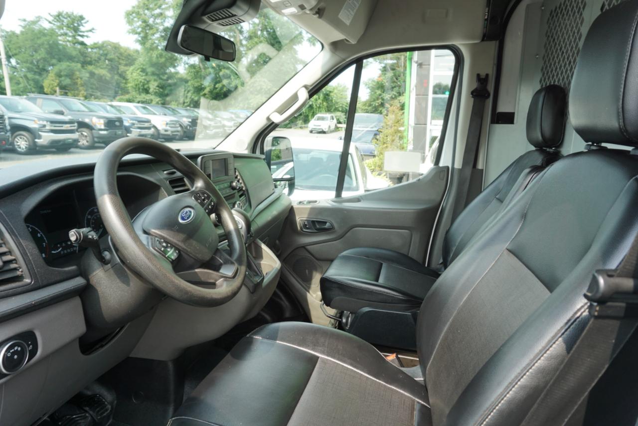 Ford Transit Cargo Van T-250 130" Med Rf 9070 GVWR RWD 2021