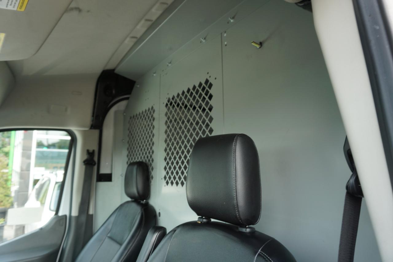 Ford Transit Cargo Van T-250 130" Med Rf 9070 GVWR RWD 2021