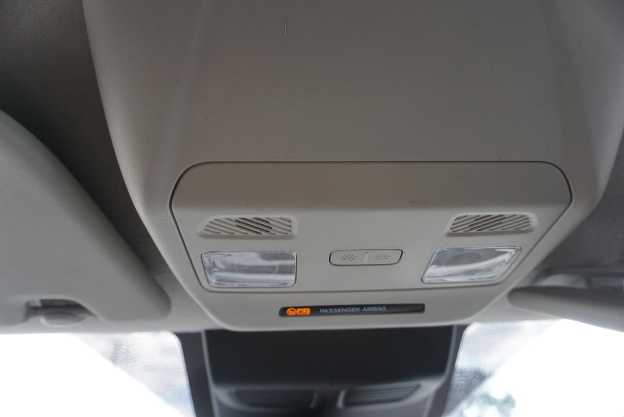 Ford Transit Cargo Van T-250 130" Low Rf 9070 GVWR RWD 2021