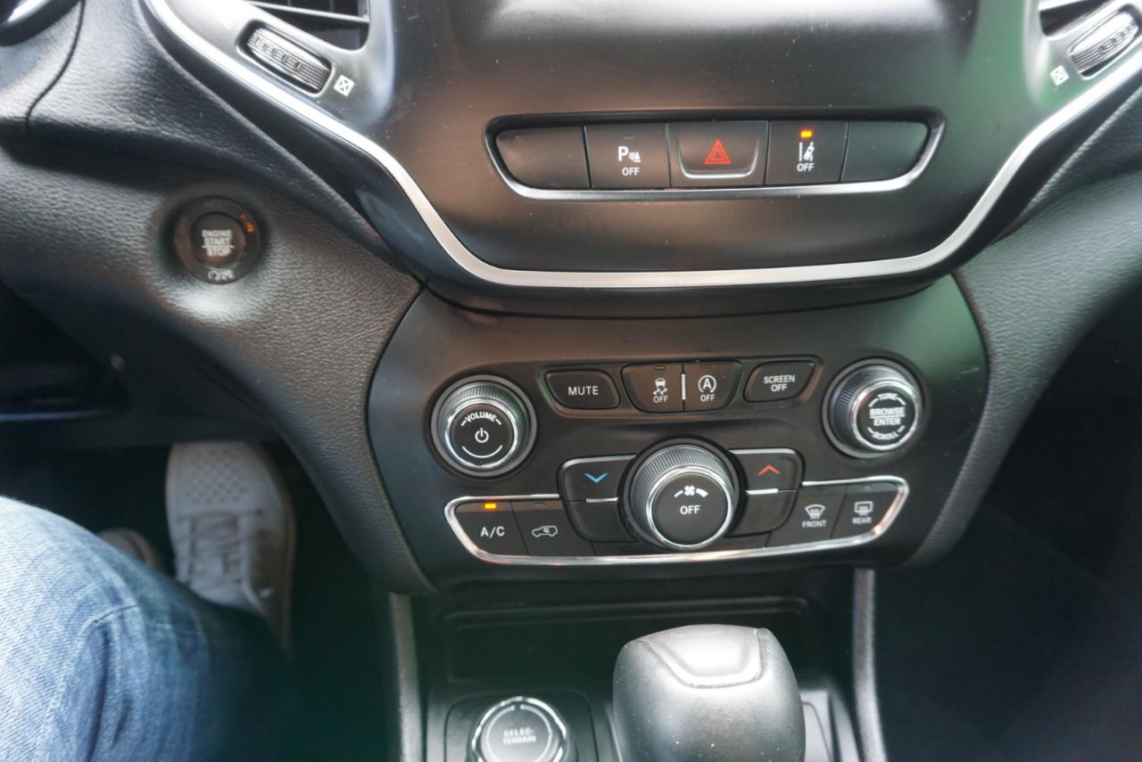 Jeep Cherokee Latitude Lux 4x4 2021