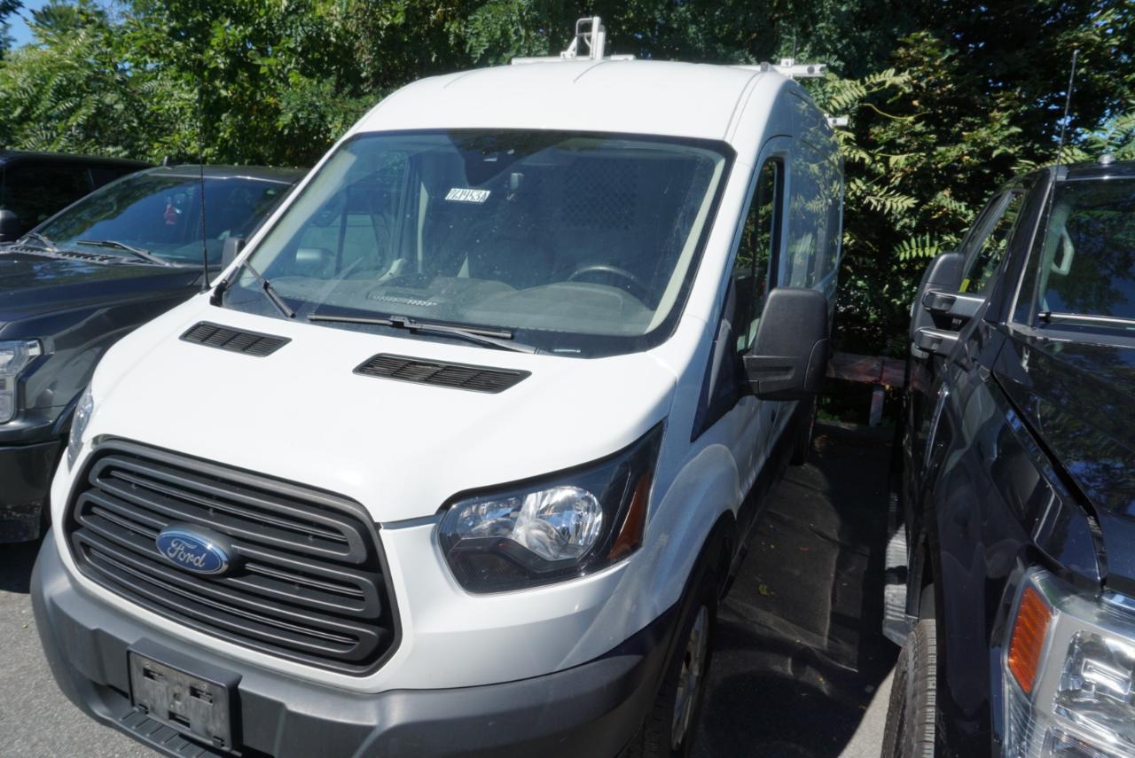 Ford Transit Van T-250 148" Med Rf 9000 GVWR Sliding RH Dr 2019