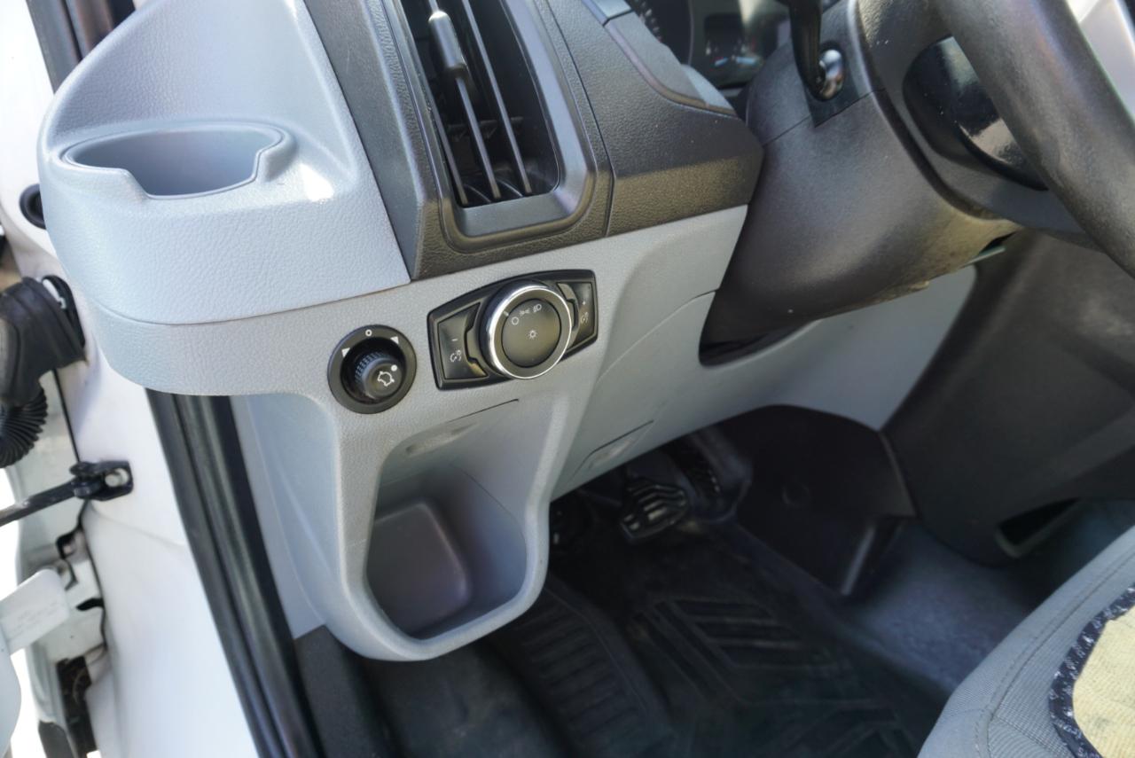 Ford Transit Van T-250 148" Med Rf 9000 GVWR Sliding RH Dr 2019