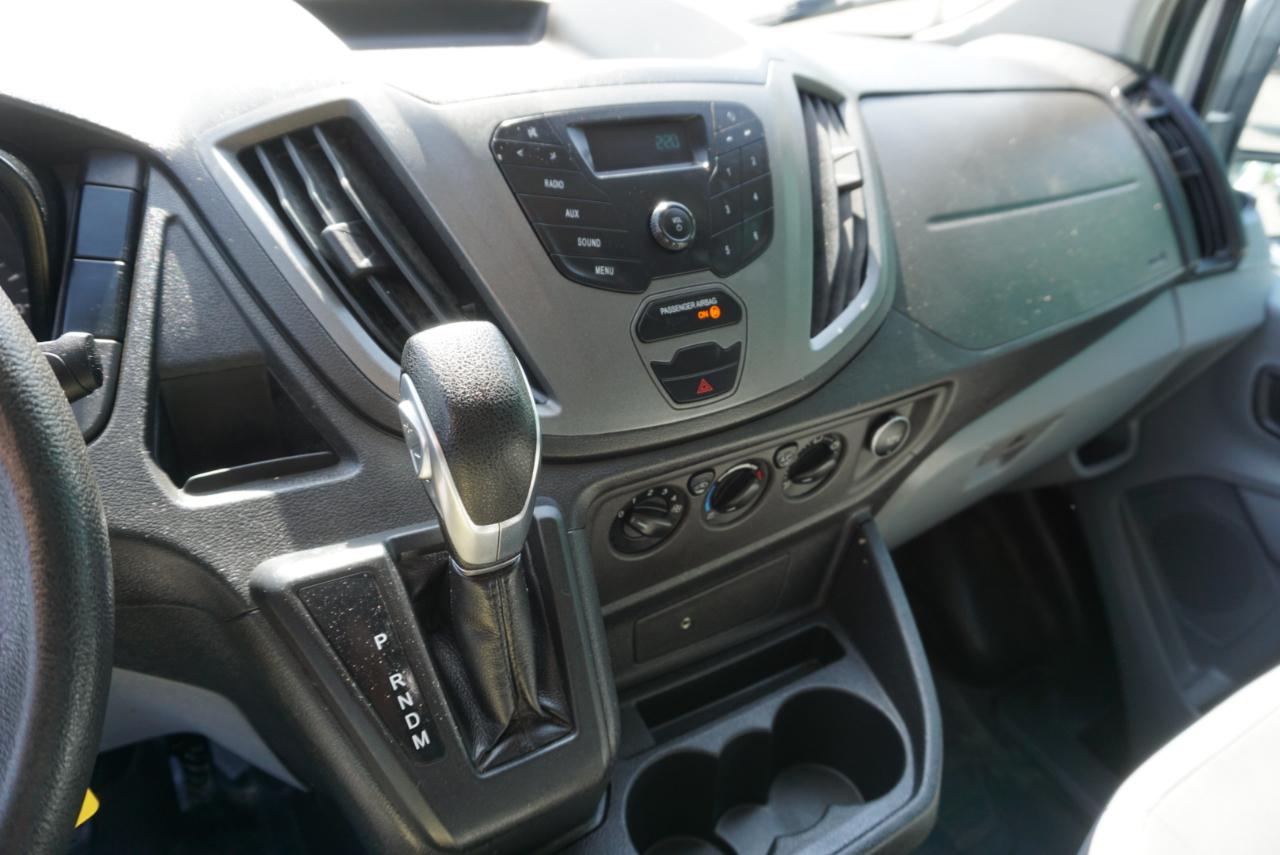 Ford Transit Van T-250 148" Med Rf 9000 GVWR Sliding RH Dr 2019