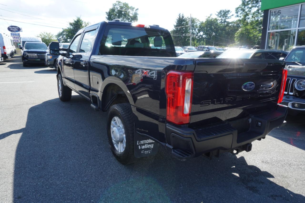 Ford Super Duty F-350 SRW  2023