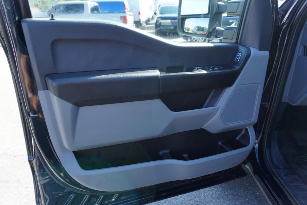 Ford Super Duty F-350 SRW  2023