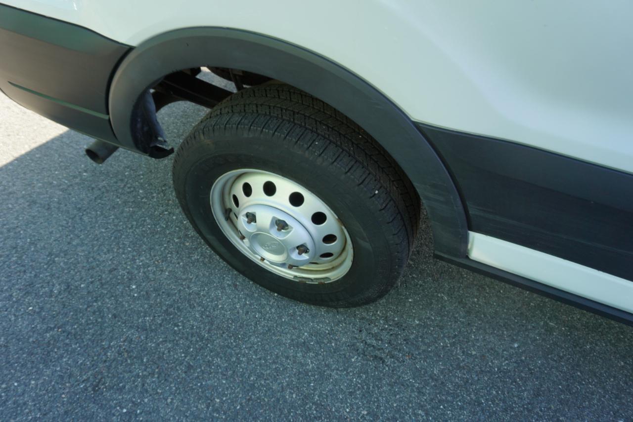 Ford Transit Cargo Van T-250 130" Med Rf 9070 GVWR AWD 2021