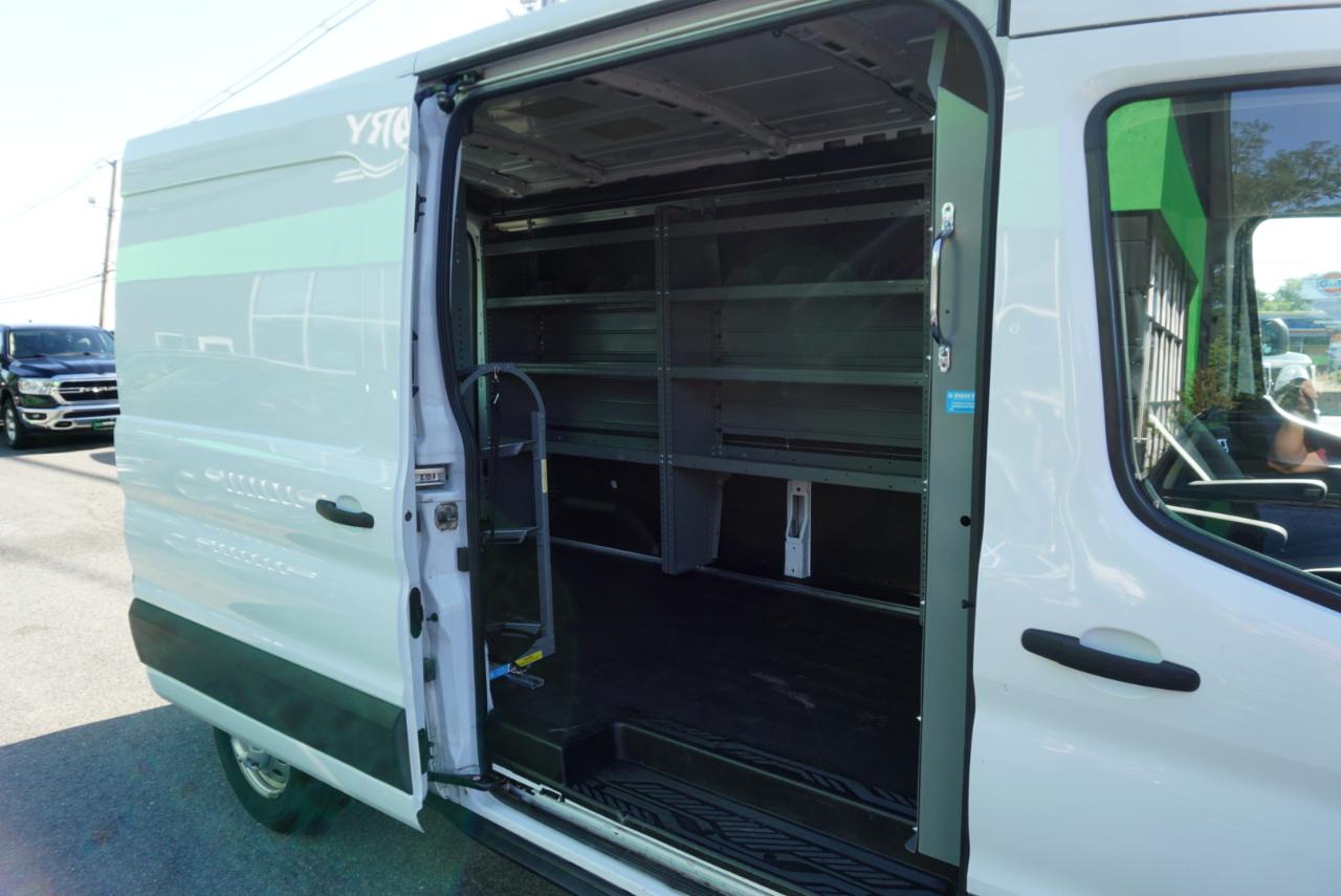 Ford Transit Cargo Van T-250 130" Med Rf 9070 GVWR AWD 2021