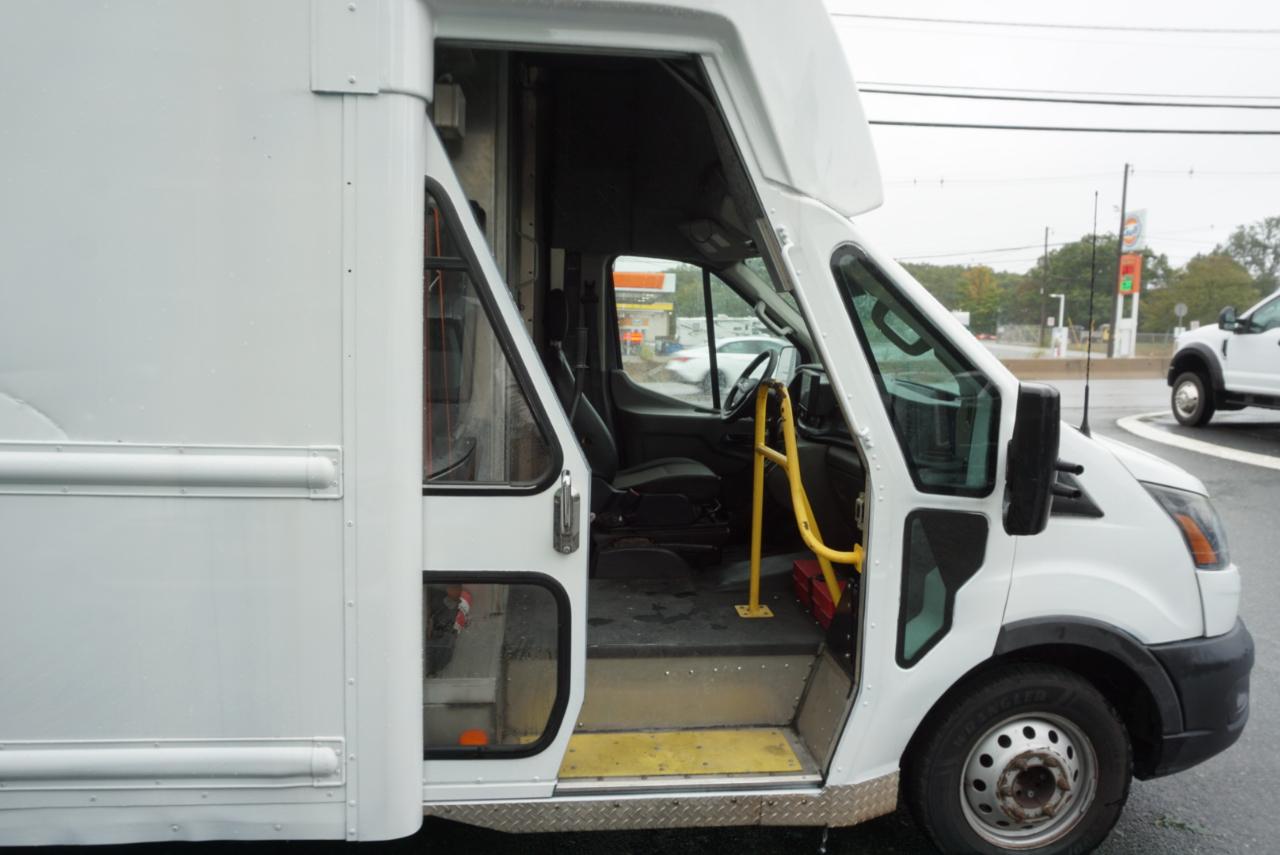 Ford Transit Cutaway T-350 RWD DRW 138" WB 9950 GVWR 2021